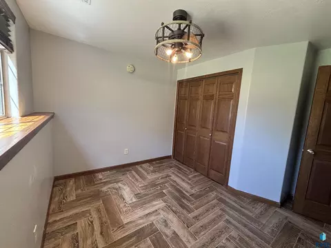 Bedroom - 905 E Ryan Dr, Tea, SD 57064 photo 4 of 4