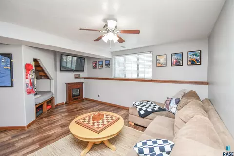 Other - 905 E Ryan Dr, Tea, SD 57064 photo 3 of 6