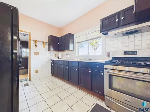 Kitchen - 1017 E 8th St, Sioux Falls, SD 57103 photo 1 of 3