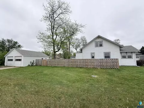 Exterior - 208 W Turk St, Oldham, SD 57051 photo 11 of 11