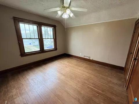 Bedroom - 208 W Turk St, Oldham, SD 57051 photo 5 of 9
