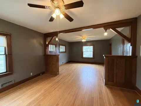 Living - 208 W Turk St, Oldham, SD 57051 photo 4 of 6