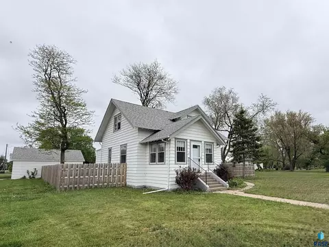 Other - 208 W Turk St, Oldham, SD 57051 photo 7 of 7