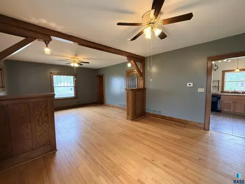 Living - 208 W Turk St, Oldham, SD 57051 photo 5 of 6