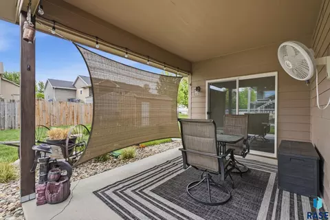 Exterior - 2401 N Main Ave, Tea, SD 57064 photo 2 of 4