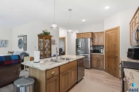 Kitchen - 2401 N Main Ave, Tea, SD 57064 photo 3 of 3