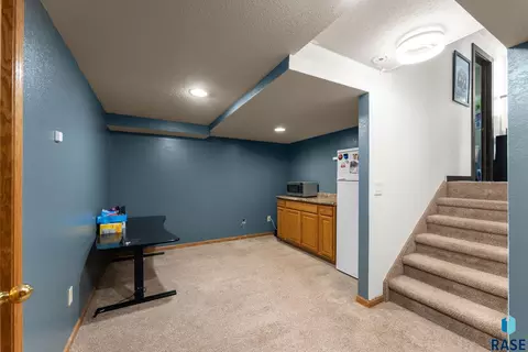 Other - 900 E 64th St, Sioux Falls, SD 57108 photo 3 of 7