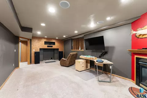 Other - 900 E 64th St, Sioux Falls, SD 57108 photo 5 of 7