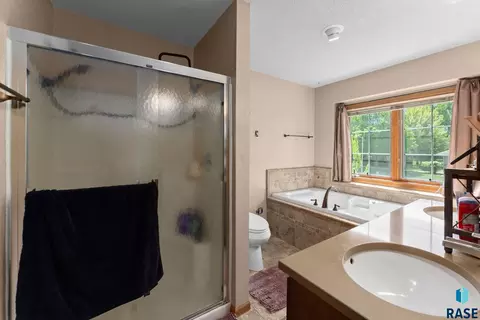 Bath - 900 E 64th St, Sioux Falls, SD 57108 photo 1 of 3