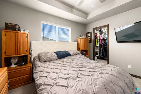 Bedroom - 350 N Everest Ave, Tea, SD 57064 photo 4 of 5