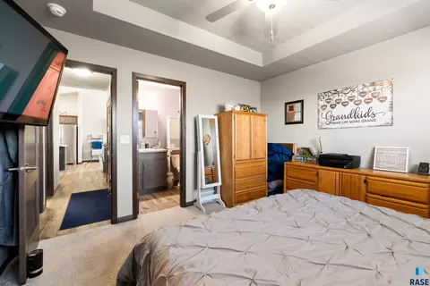 Bedroom - 350 N Everest Ave, Tea, SD 57064 photo 5 of 5