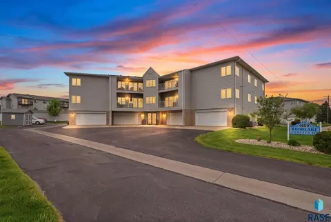 4609 S Oxbow Ave #304, Sioux Falls, SD 57106