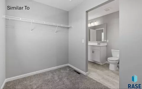 Entry Way - 2213 E Alexa St, Brandon, SD 57005 photo 5 of 6