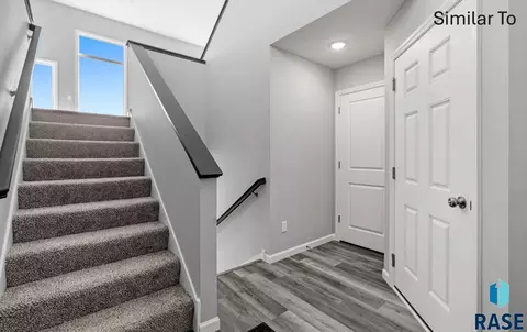 Entry Way - 2213 E Alexa St, Brandon, SD 57005 photo 1 of 6