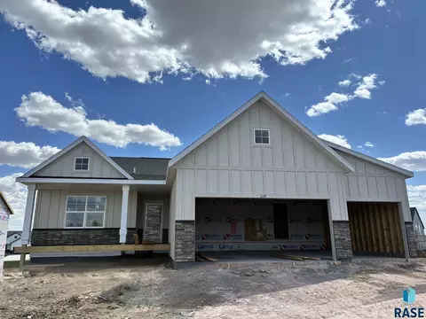 2117 E Alexa St, Brandon, SD 57005