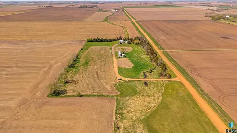 48239 279th St, Canton, SD 57013 photo 14