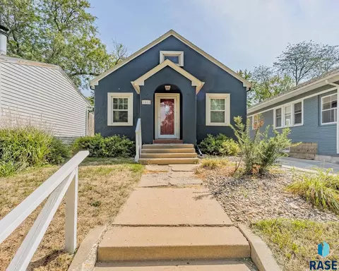 1812 S Norton Ave, Sioux Falls, SD 57105