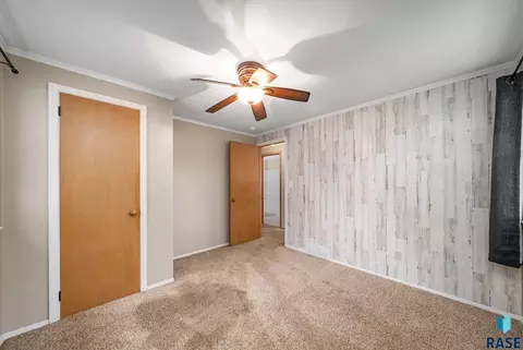 Bedroom - 1605 E 32nd St, Sioux Falls, SD 57105 photo 2 of 5