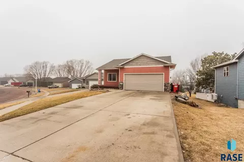Other - 435 N Jenny Ave, Tea, SD 57064 photo 9 of 12