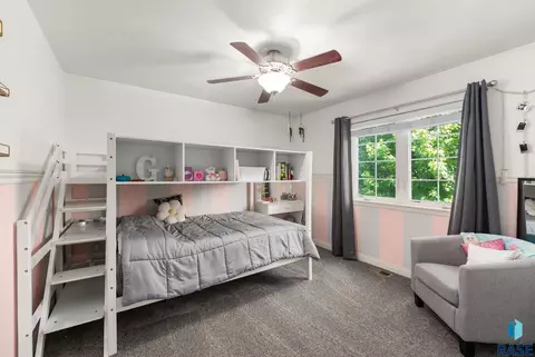 Bedroom - 2613 E Yorkshire St, Sioux Falls, SD 57108 photo 1 of 7