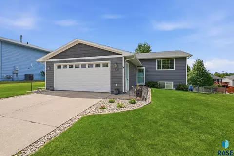 535 Suni Ave, Baltic, SD 57003