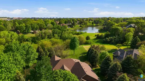 View/Area - 6811 E Split Rock Cir, Sioux Falls, SD 57110 photo 3 of 3