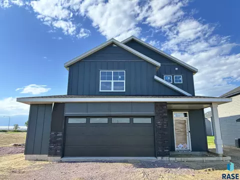 6512 W Goldberg Dr, Sioux Falls, SD 57107