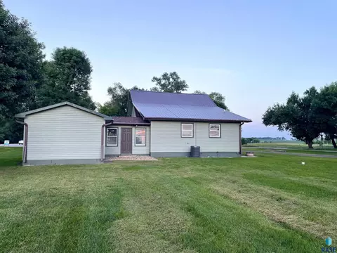 Other - 23301 448th Ave, Madison, SD 57042 photo 2 of 11