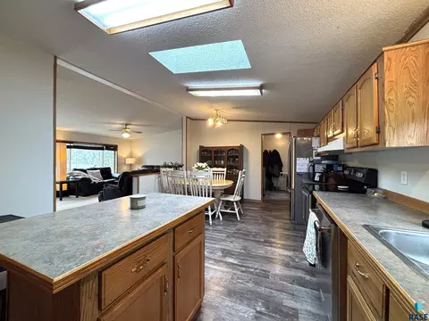 120 W 4th Ave, Miller, SD 57362 photo 22