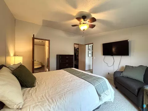 120 W 4th Ave, Miller, SD 57362 photo 4