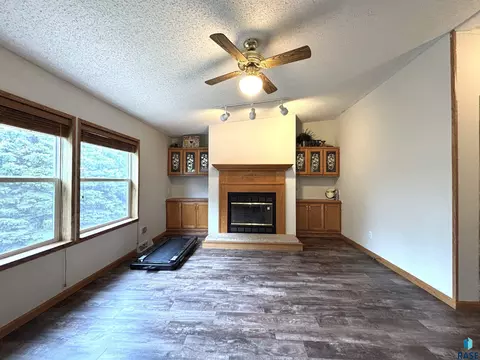 120 W 4th Ave, Miller, SD 57362 photo 15