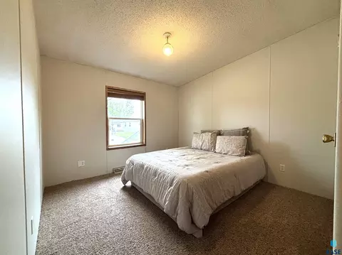 120 W 4th Ave, Miller, SD 57362 photo 17