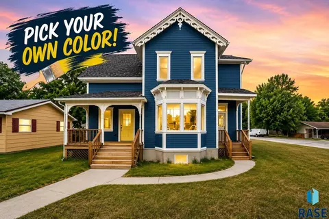 389 Walnut Ave, Parker, SD 57053
