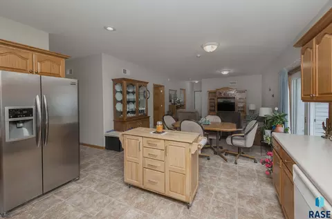Kitchen - 4502 E 49th St #3, Sioux Falls, SD 57110 photo 2 of 4