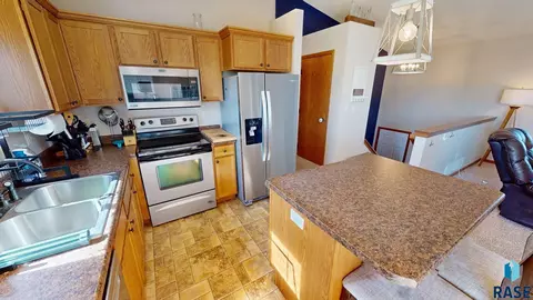 Kitchen - 302 Lilac Ave, Aurora, SD 57002 photo 5 of 6