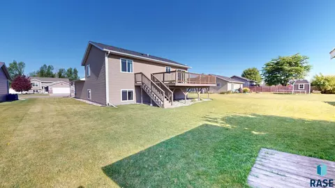 Exterior - 302 Lilac Ave, Aurora, SD 57002 photo 2 of 4