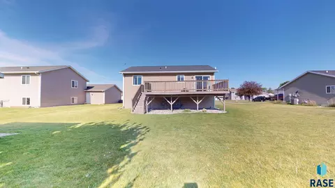 Exterior - 302 Lilac Ave, Aurora, SD 57002 photo 3 of 4