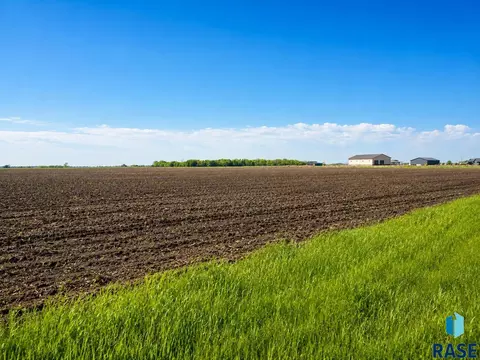Track 2 276th St, Harrisburg, SD 57032