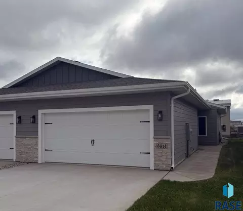 3614 S Heather Ave, Sioux Falls, SD 57106
