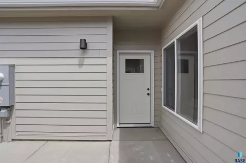 Other - 3402 S Jerome Pl, Sioux Falls, SD 57106 photo 6 of 11