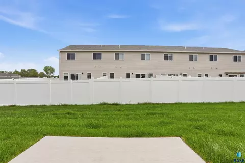 Other - 3402 S Jerome Pl, Sioux Falls, SD 57106 photo 9 of 11