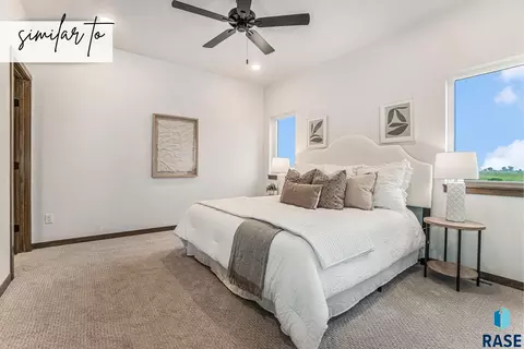 Bedroom - 8103 E 44th St, Sioux Falls, SD 57110 photo 1 of 3