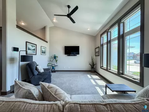 Living - 5308 E 63rd St, Sioux Falls, SD 57108 photo 2 of 5