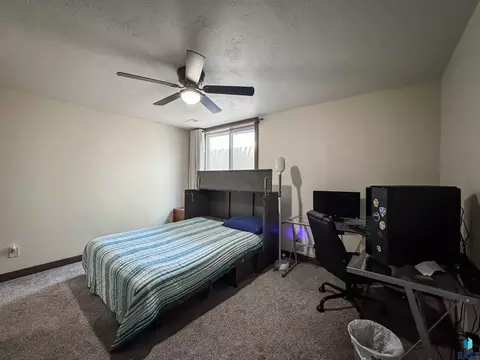 Bedroom - 5308 E 63rd St, Sioux Falls, SD 57108 photo 4 of 5