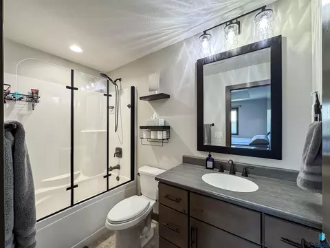 Bath - 5308 E 63rd St, Sioux Falls, SD 57108 photo 1 of 4