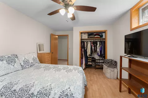 Bedroom - 108 N Maple Ave, Brandon, SD 57005 photo 6 of 6