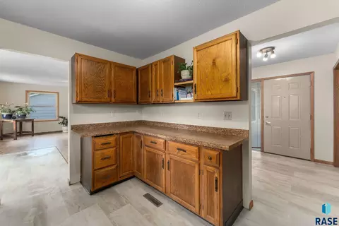 Kitchen - 108 N Maple Ave, Brandon, SD 57005 photo 2 of 2