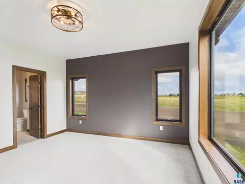 Bedroom - 23346 451 Ave, Madison, SD 57042 photo 2 of 7