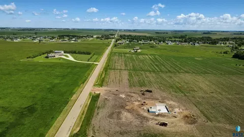 23346 451 Ave, Madison, SD 57042 photo 7