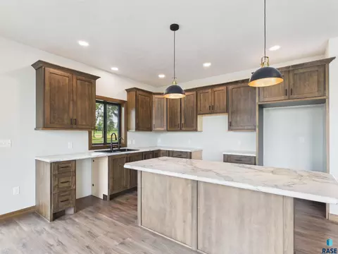 Kitchen - 23346 451 Ave, Madison, SD 57042 photo 2 of 4